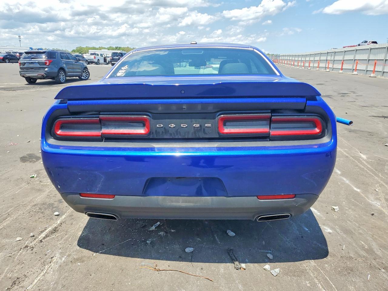 Dodge Challenger Sxt