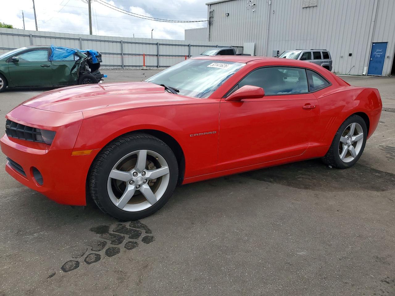 Salvage Chevrolet Camaro Image