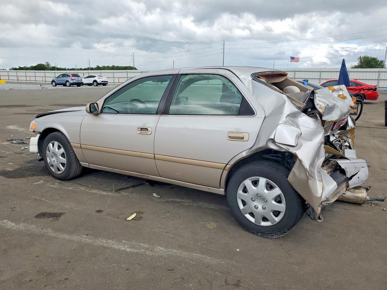 Toyota Camry Le