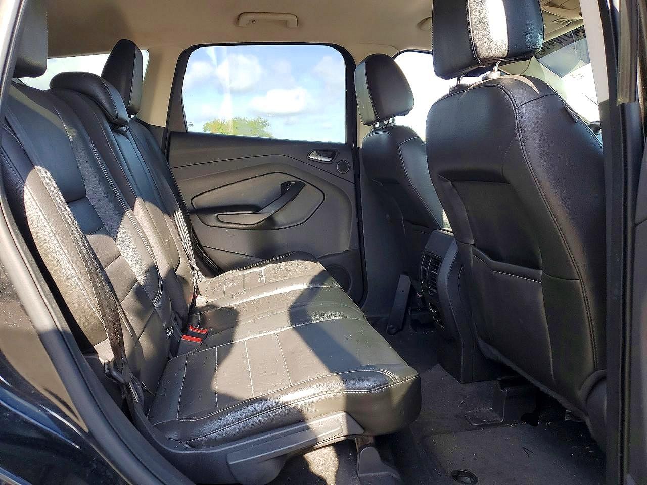 Ford Escape Se