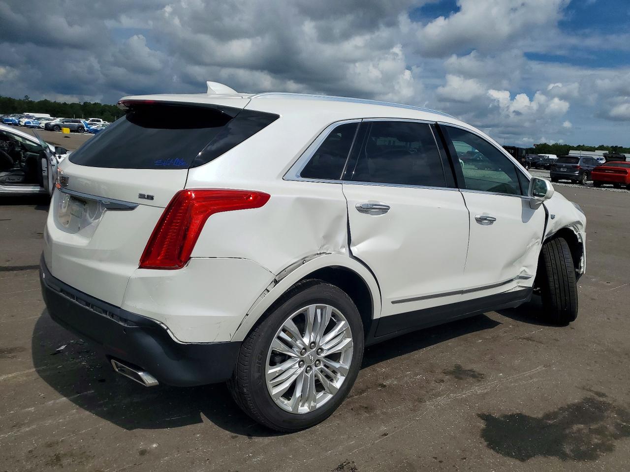 Cadillac XT5 Premium Luxury