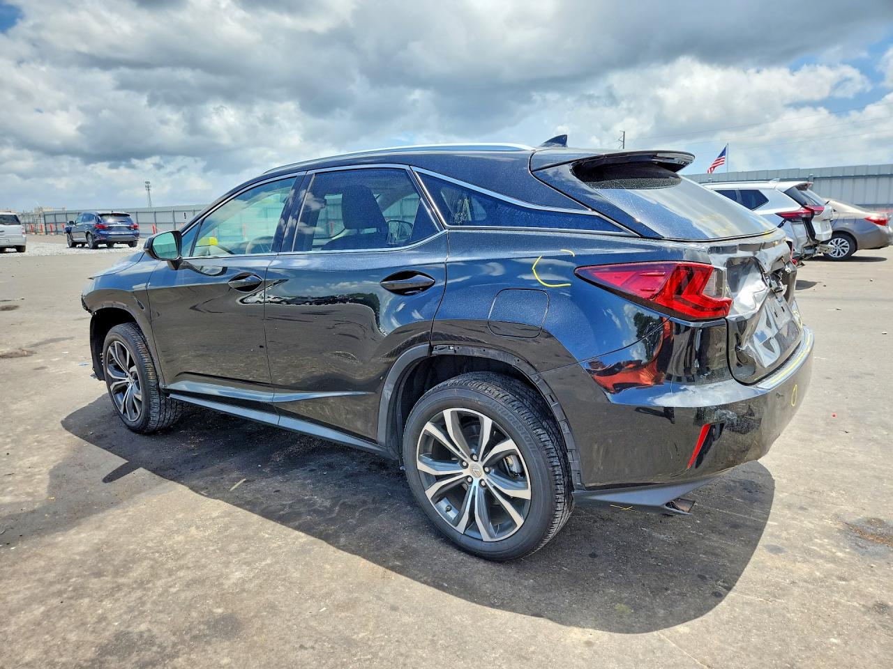 Lexus RX Base