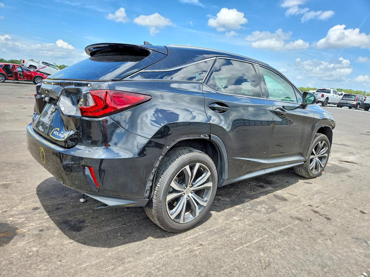 Lexus RX Base