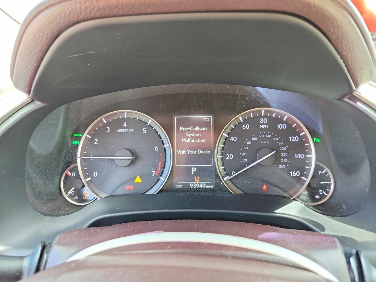 Lexus RX Base