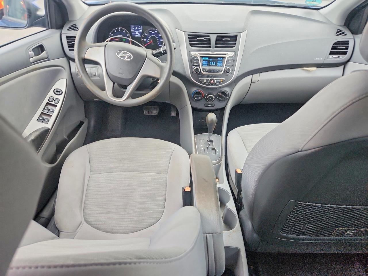 Hyundai ACCENT Se