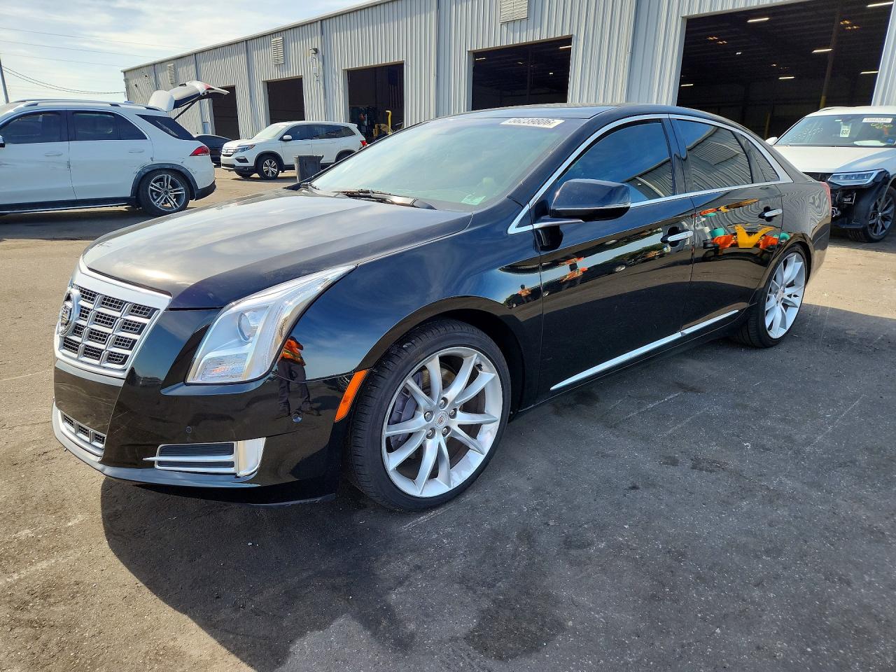 Salvage Cadillac XTS Image