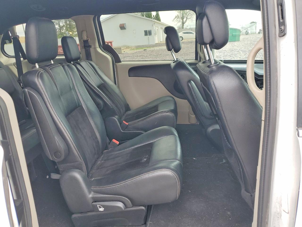 Dodge Caravan Sxt