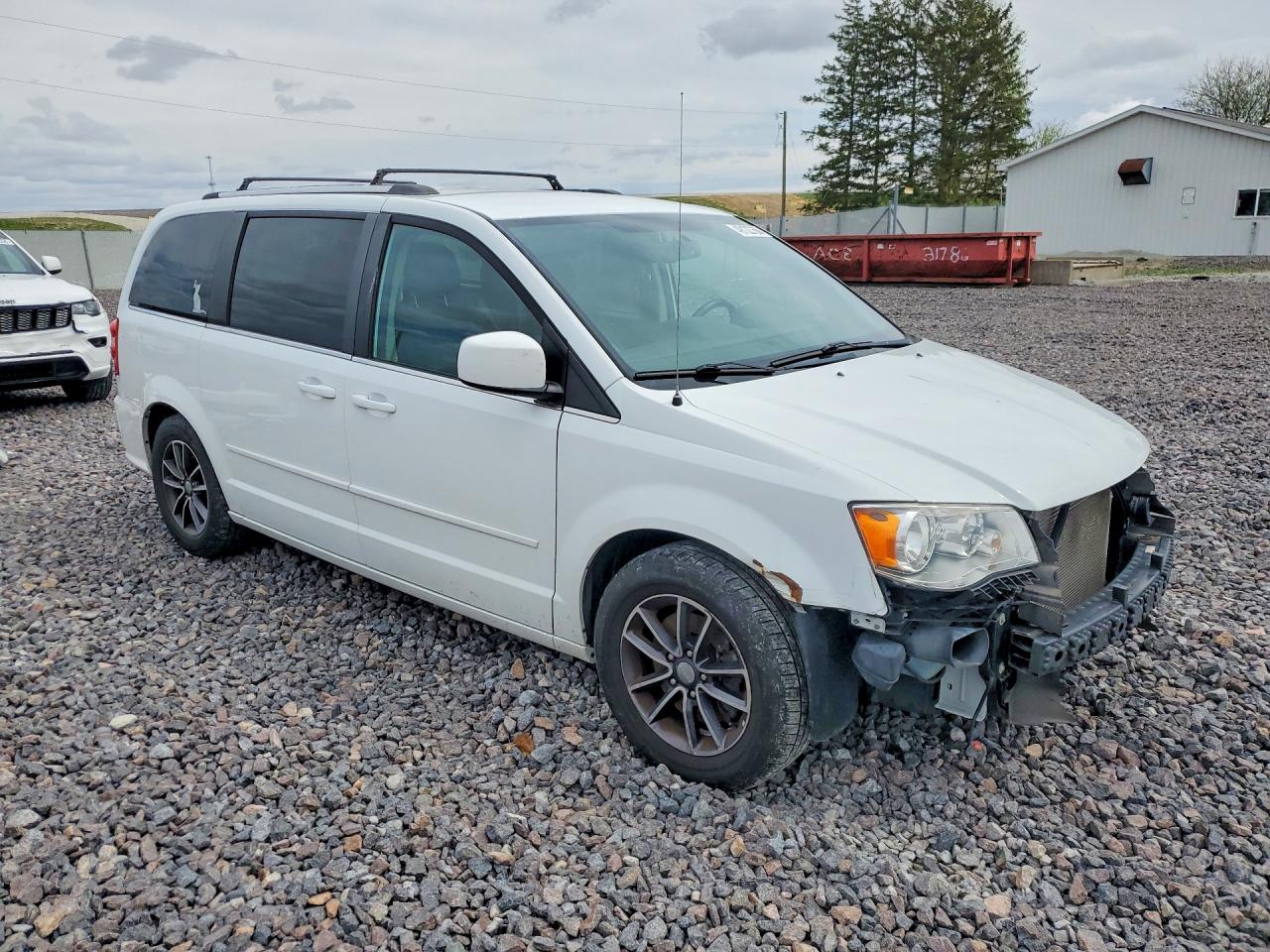Dodge Caravan Sxt