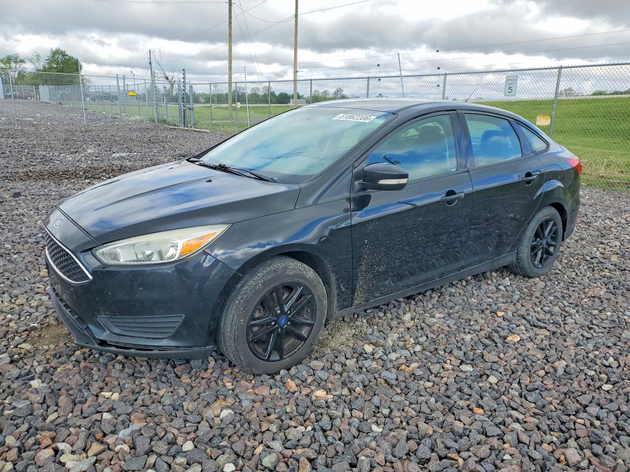 Salvage Ford Focus Image