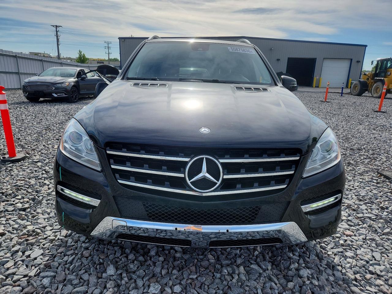 Mercedes-Benz M-Class 350
