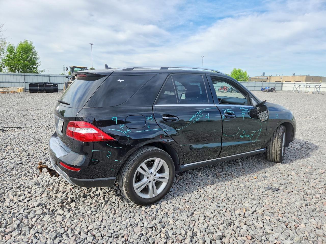 Mercedes-Benz M-Class 350