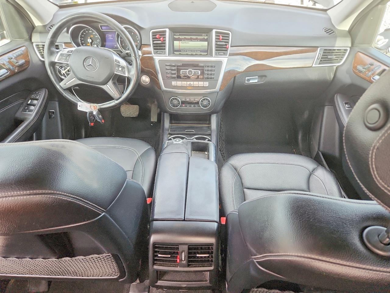 Mercedes-Benz M-Class 350