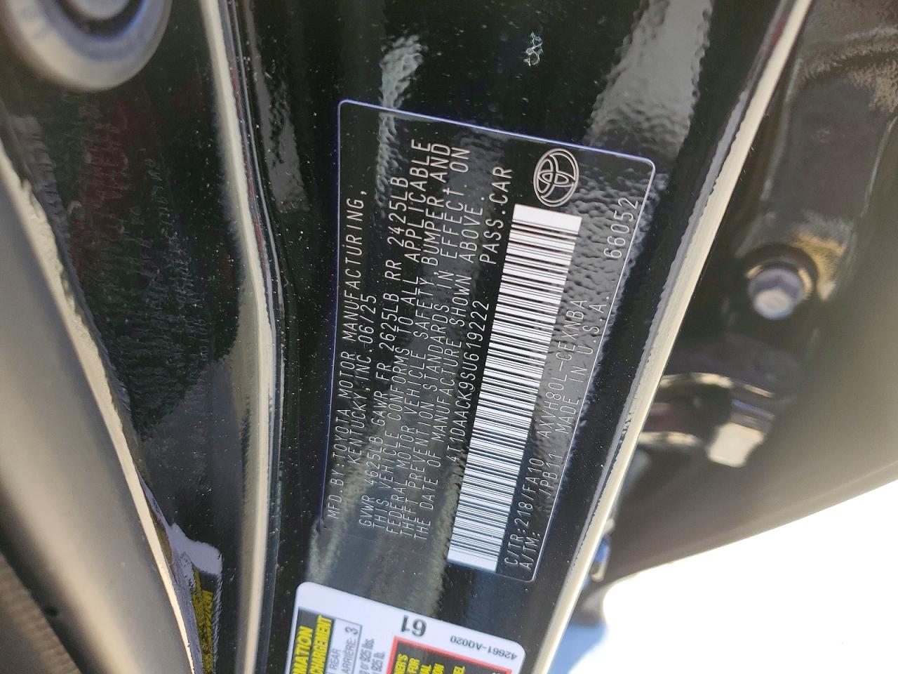 Toyota Camry Le