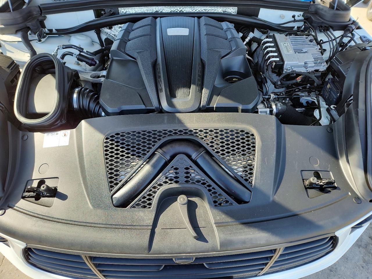 Porsche Macan Turbo