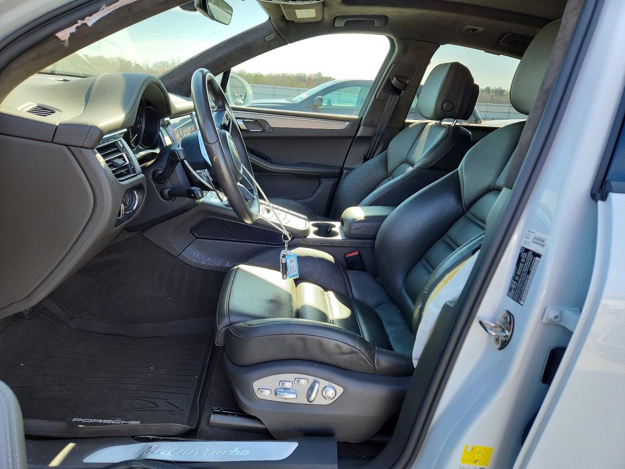 Porsche Macan Turbo