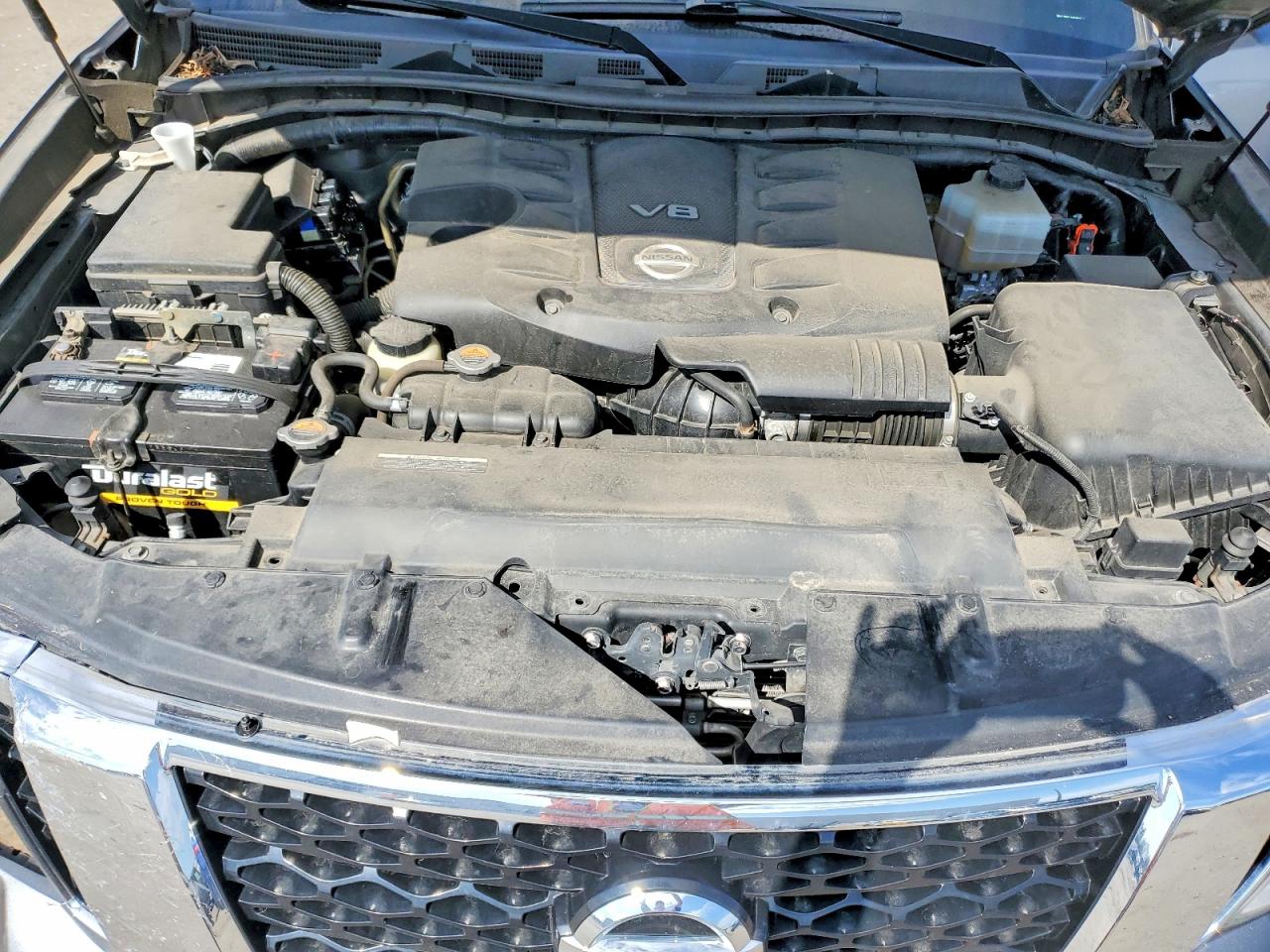 Nissan Armada Sv