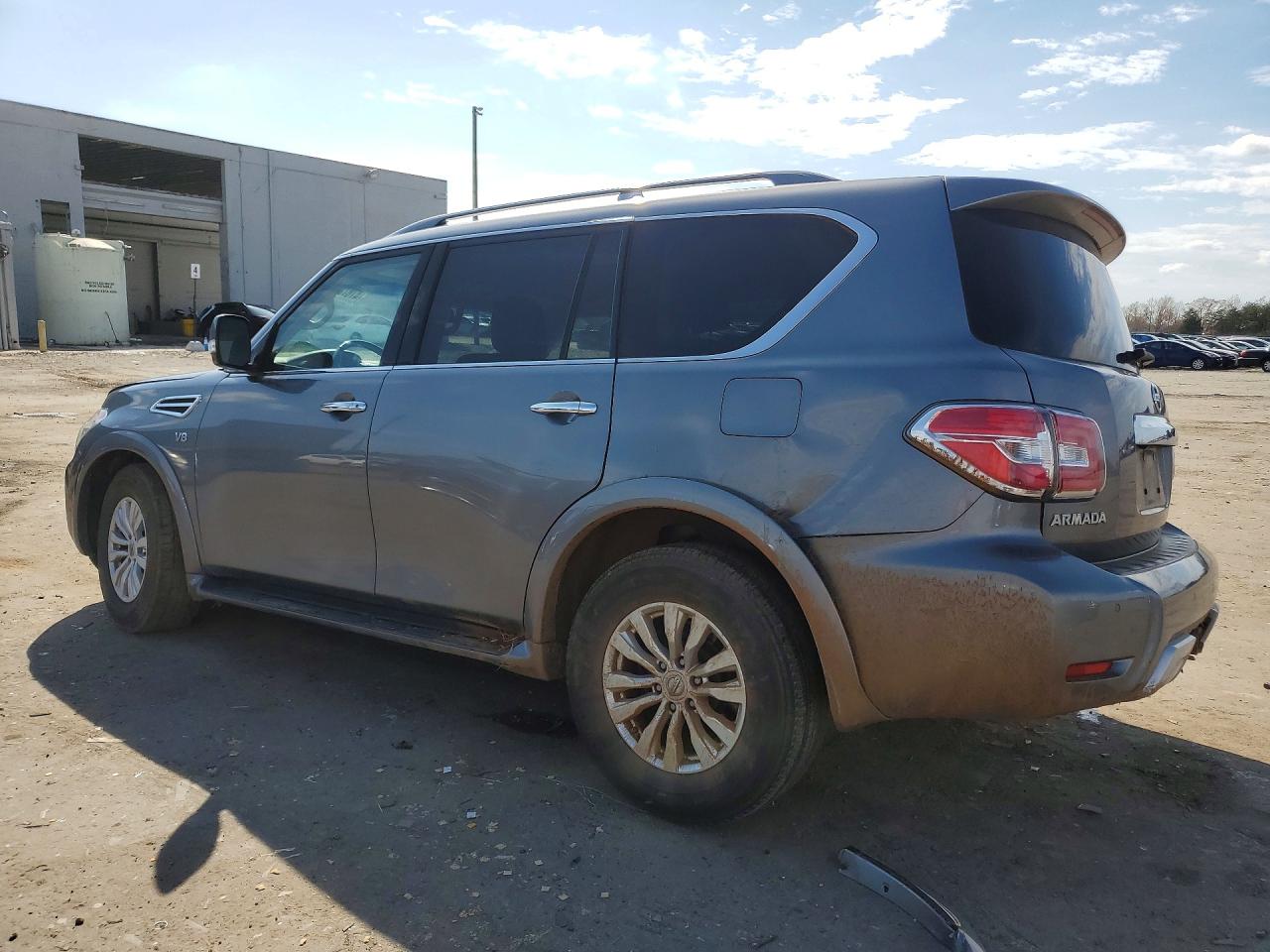 Nissan Armada Sv