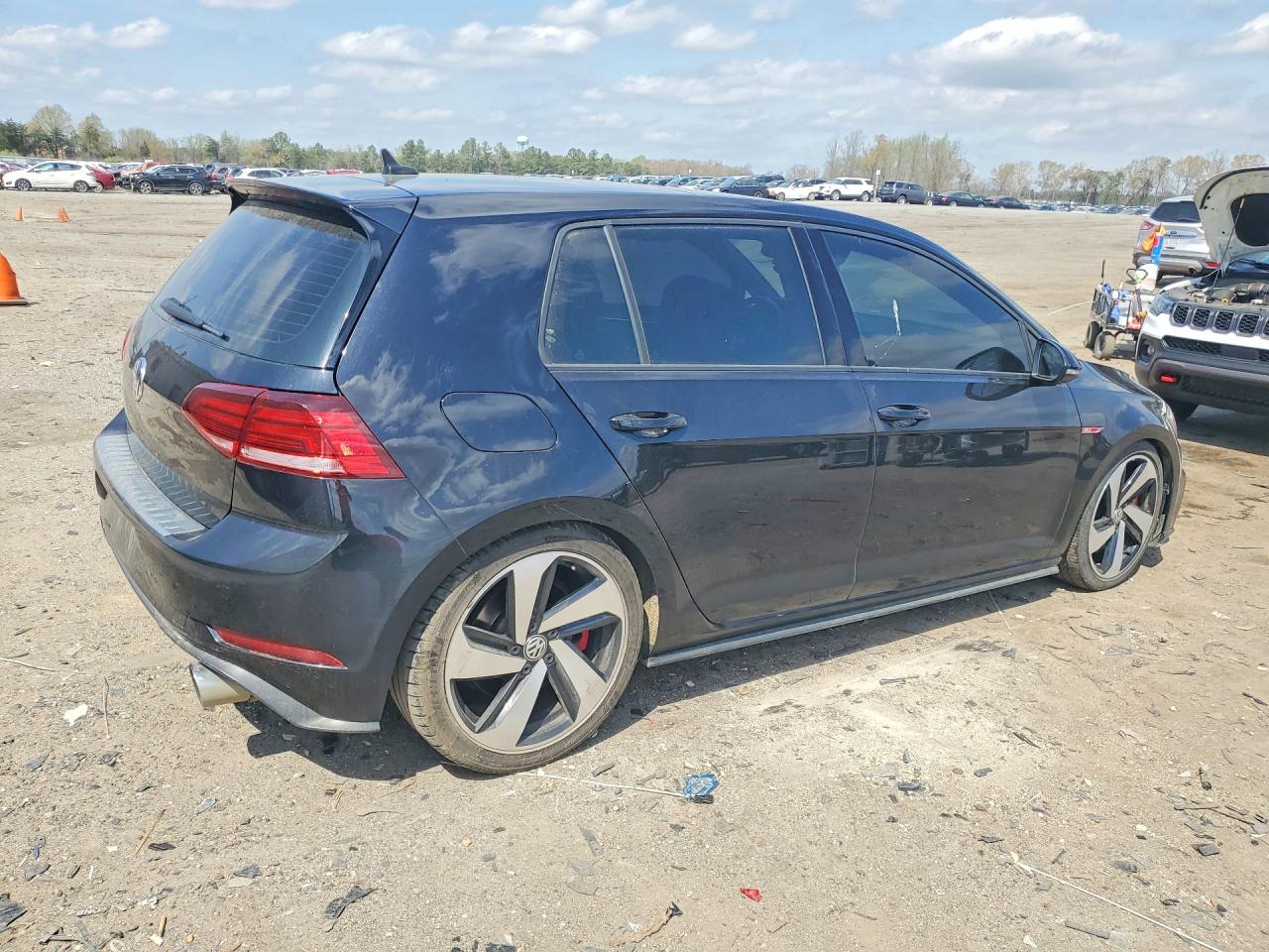 Volkswagen GTI S