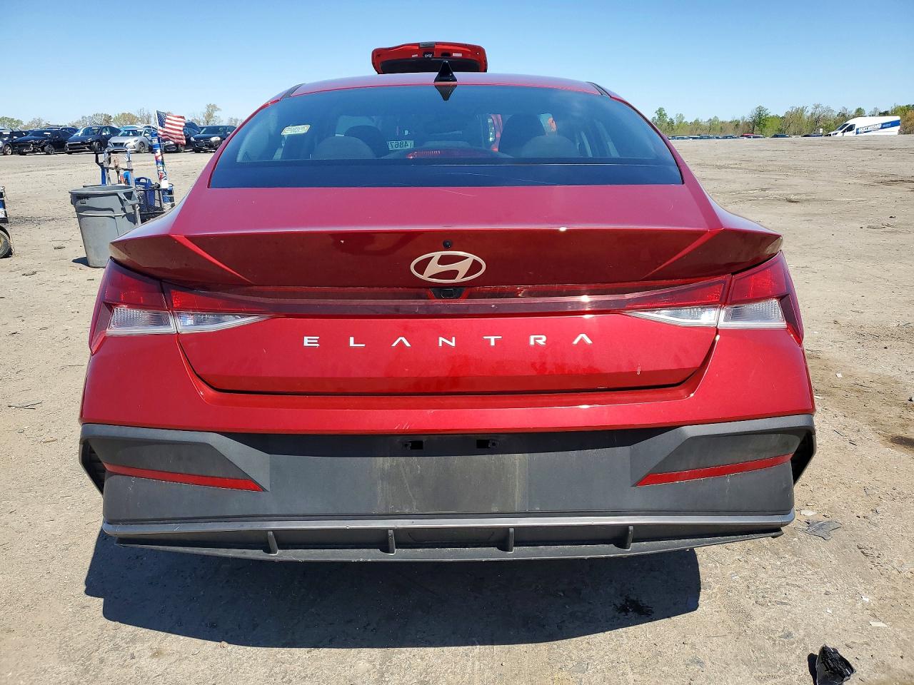 Hyundai ELANTRA Sel