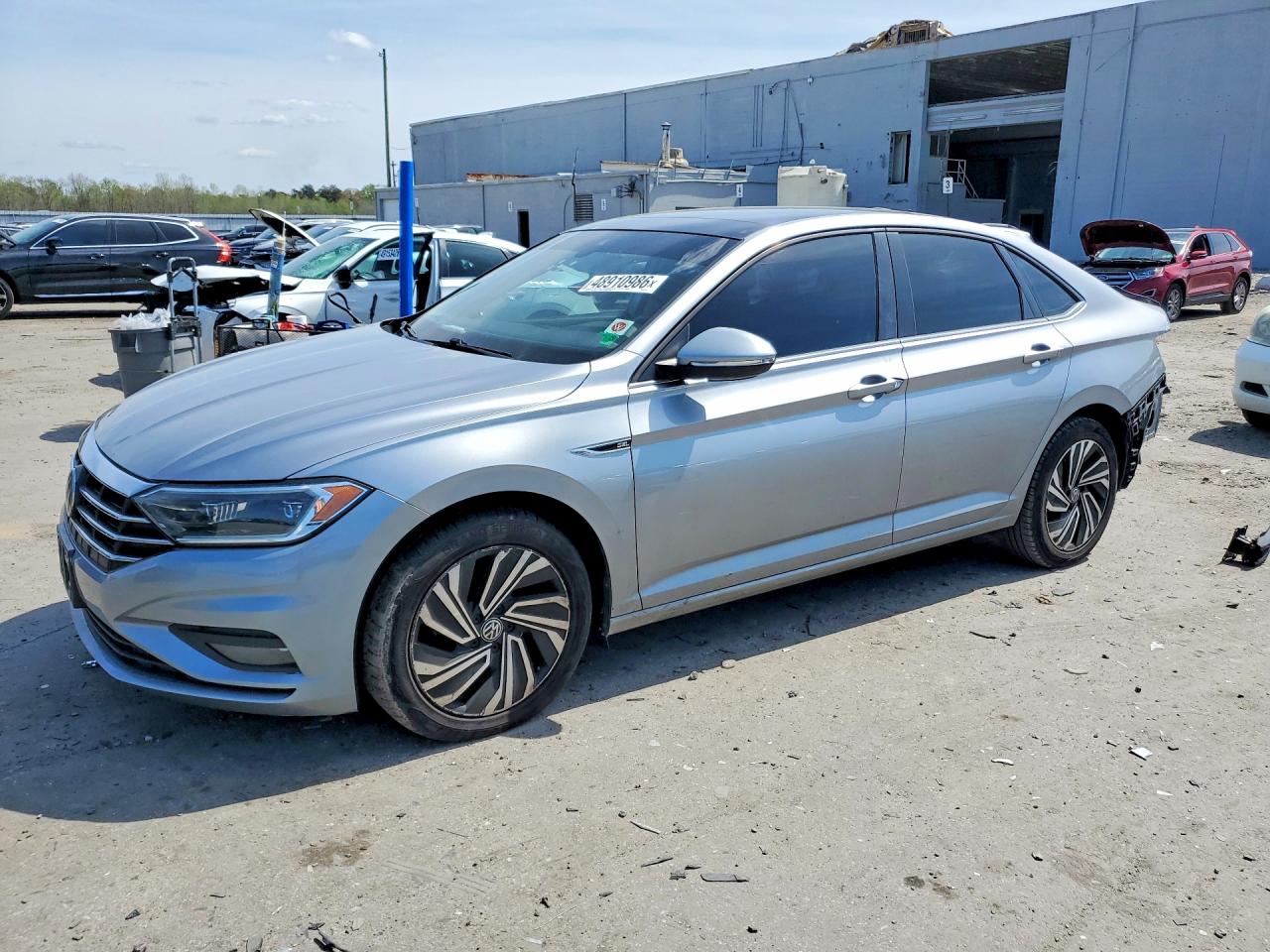 Salvage Volkswagen Jetta Image