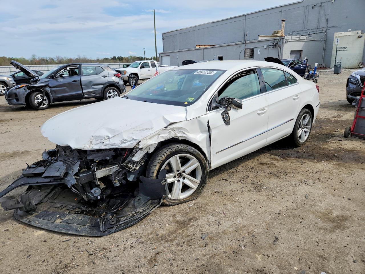 Salvage Volkswagen CC Image