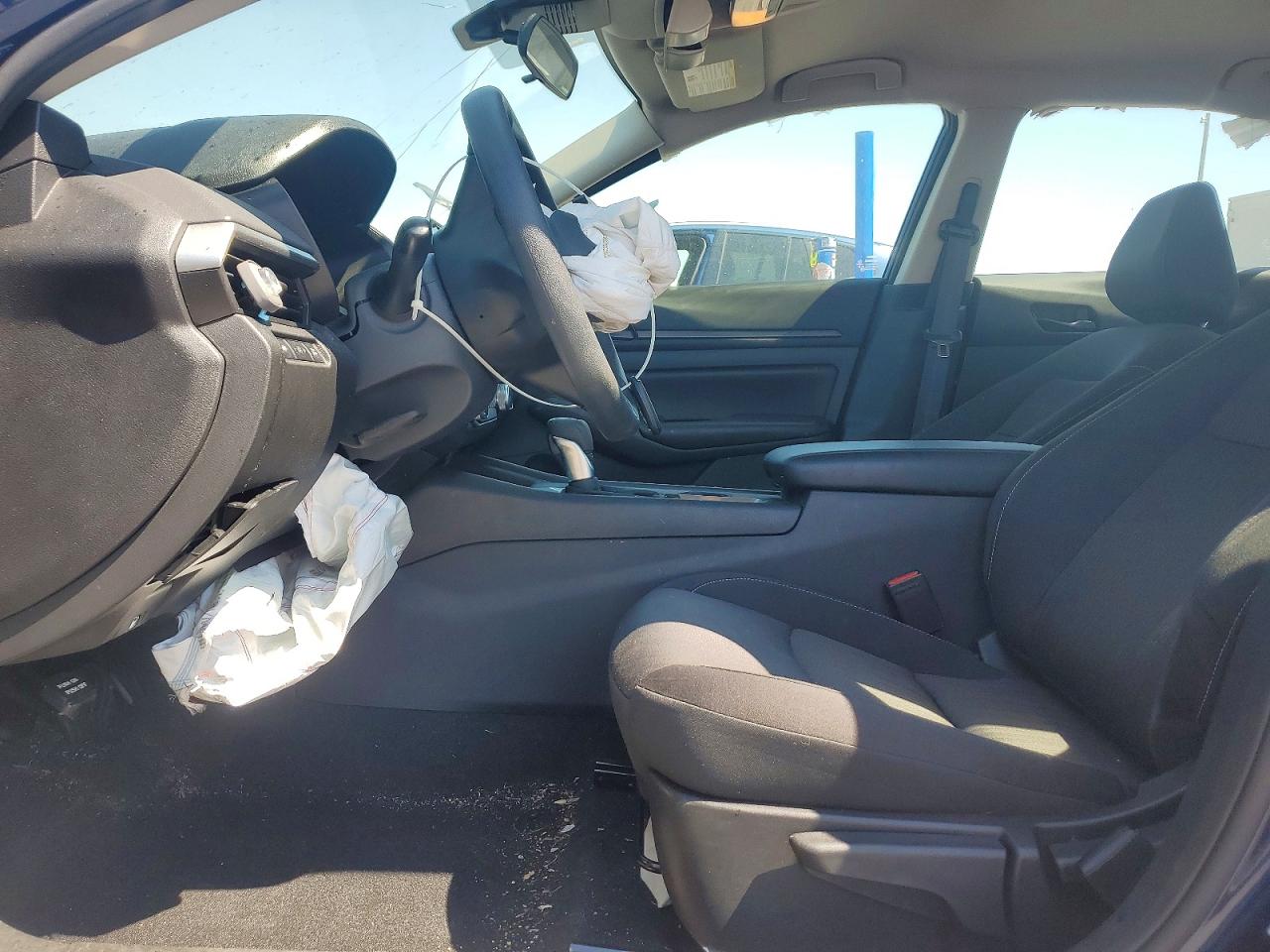 Nissan Altima S