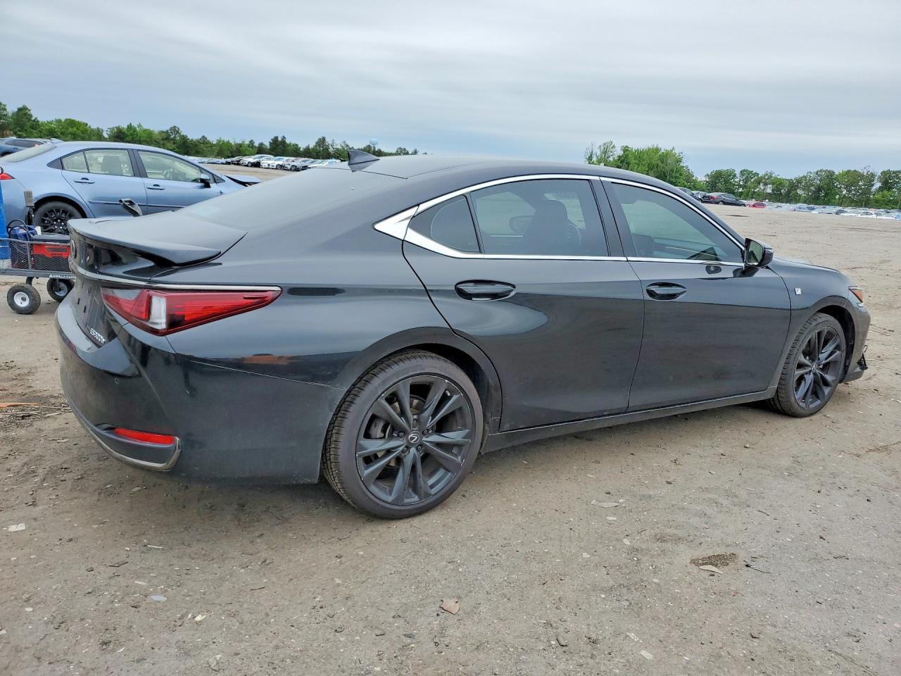 Lexus Es 300h F Sport Handling