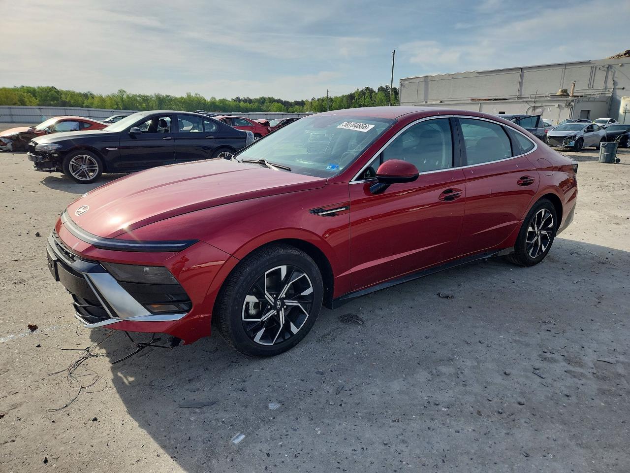 Salvage Hyundai SONATA Image