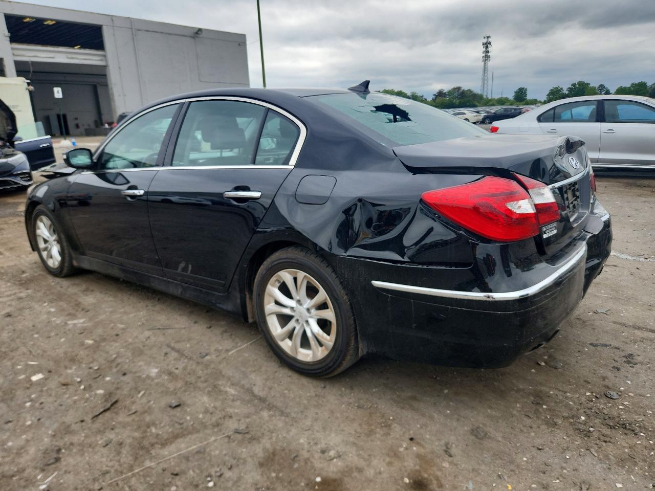 Hyundai Genesis 3.8l