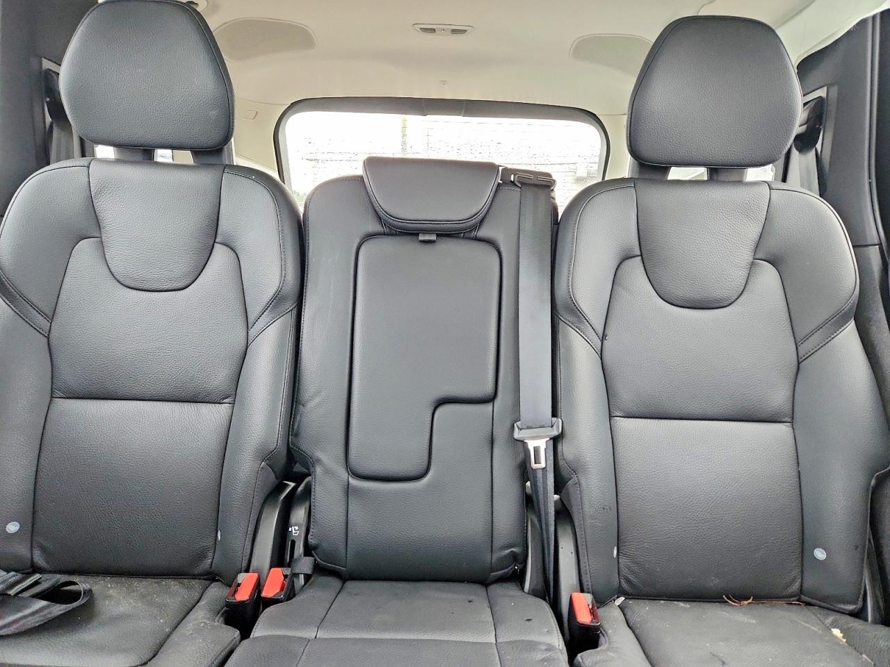 Volvo XC90 Plus