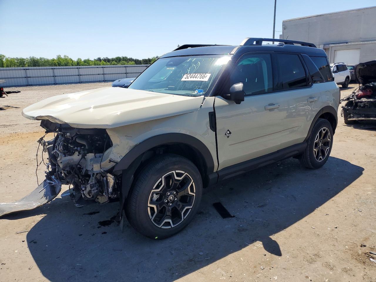 Salvage Ford Bronco Image