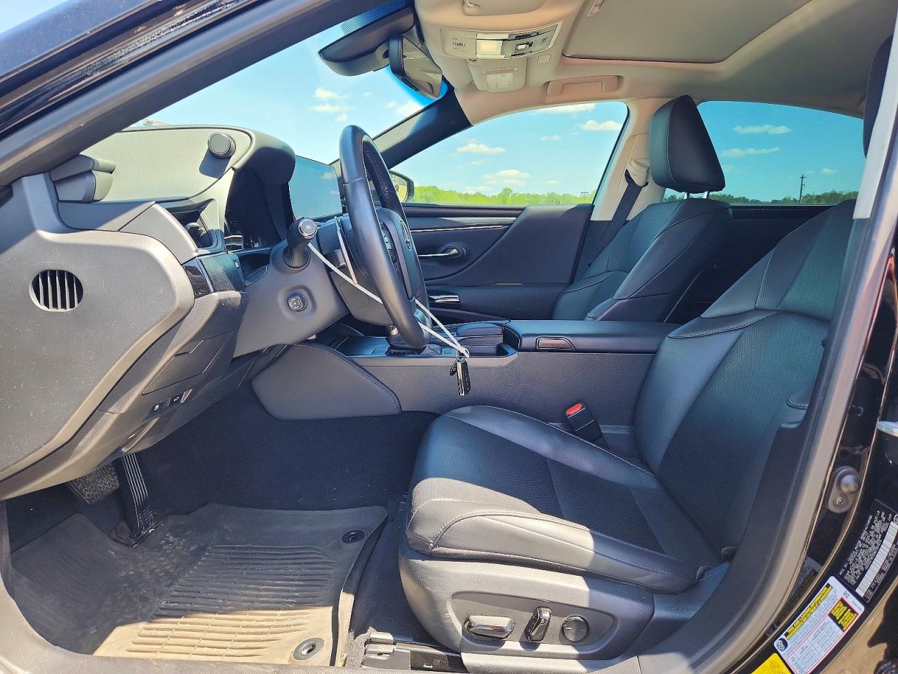 Lexus Es Base