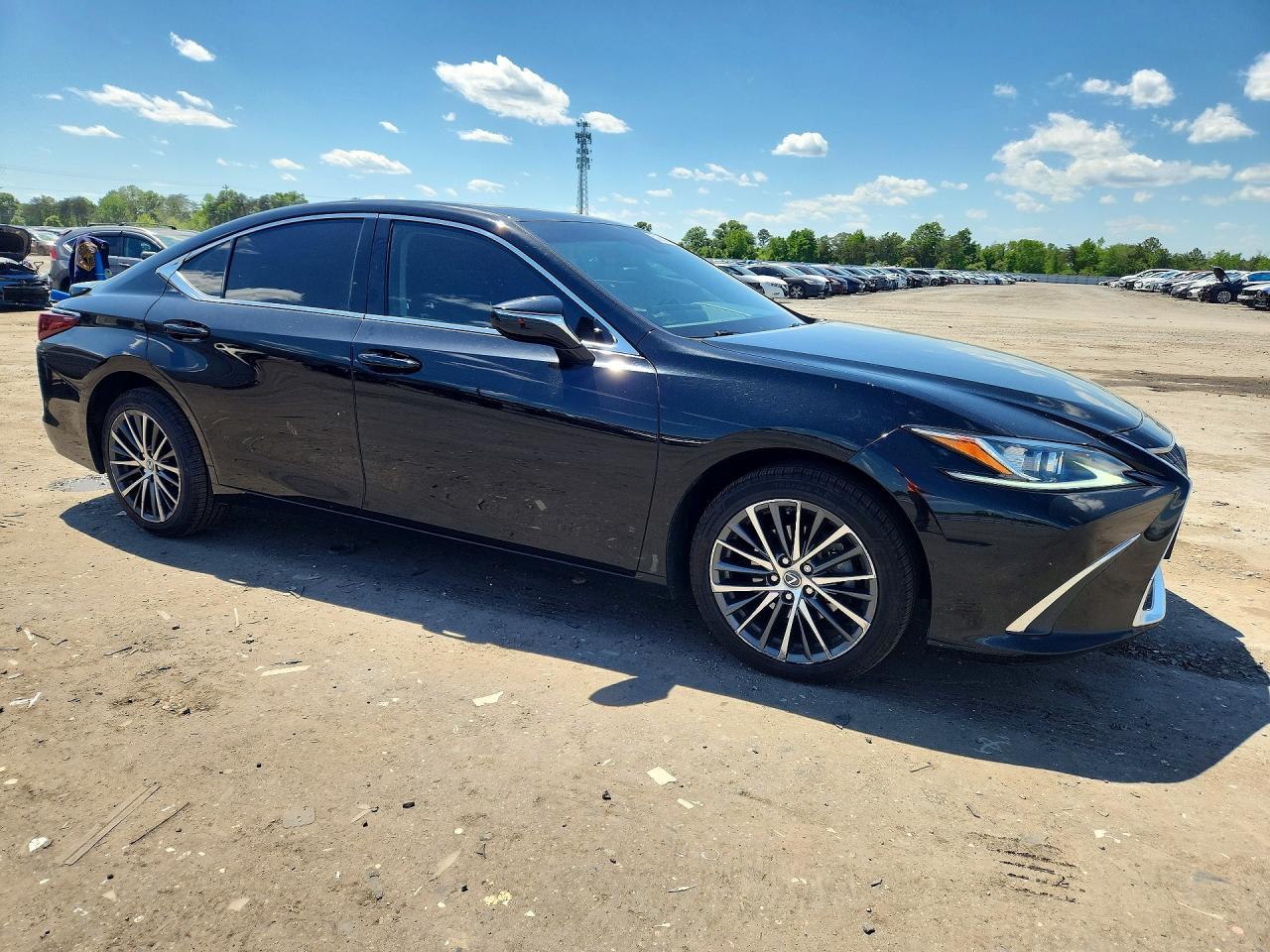 Lexus Es Base
