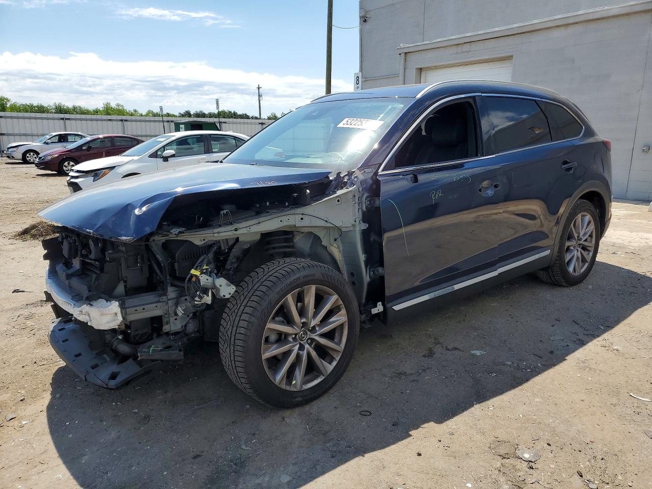 Salvage Mazda Cx Image