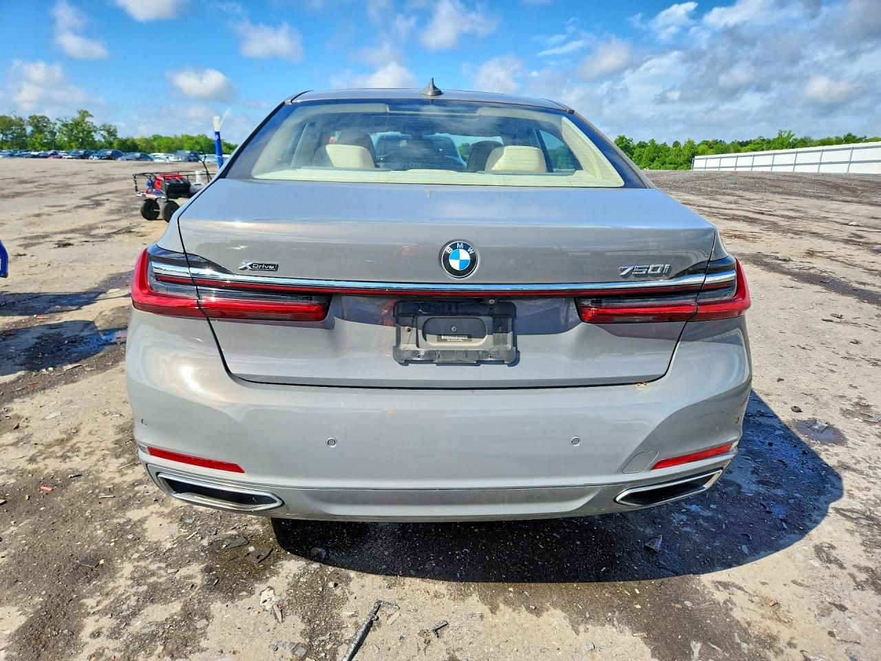 BMW 7 Series Xi