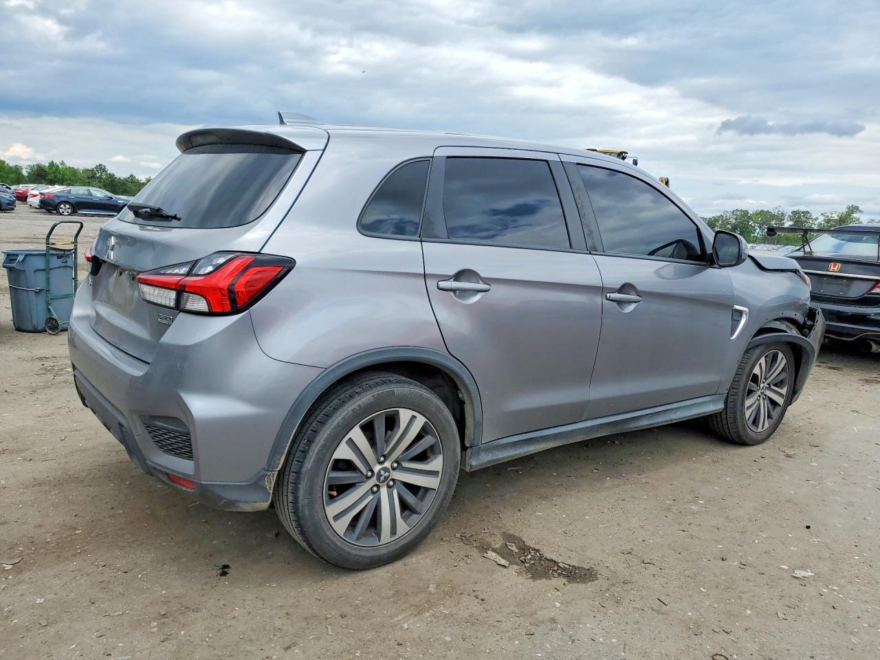 Mitsubishi Outlander Se