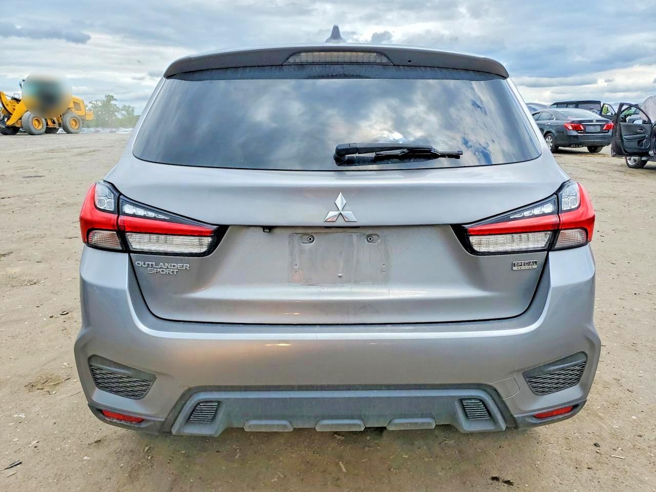 Mitsubishi Outlander Se