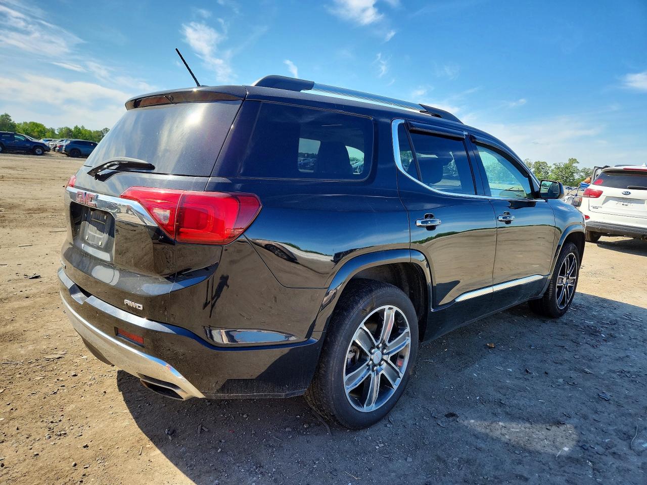 GMC Acadia Denali