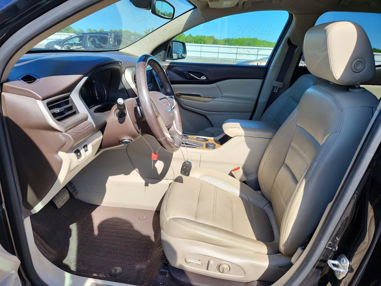 GMC Acadia Denali