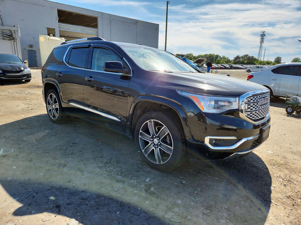 GMC Acadia Denali