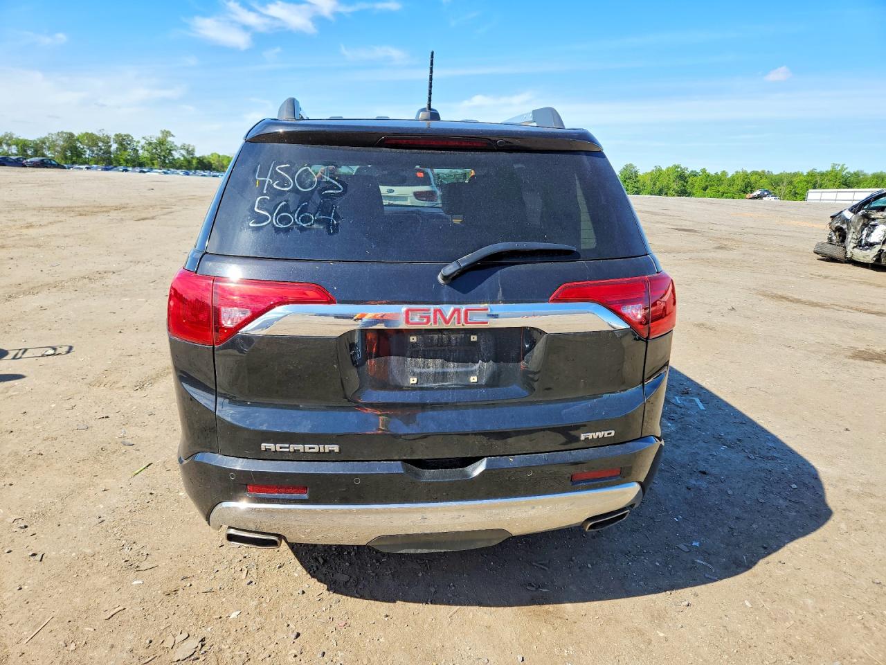 GMC Acadia Denali