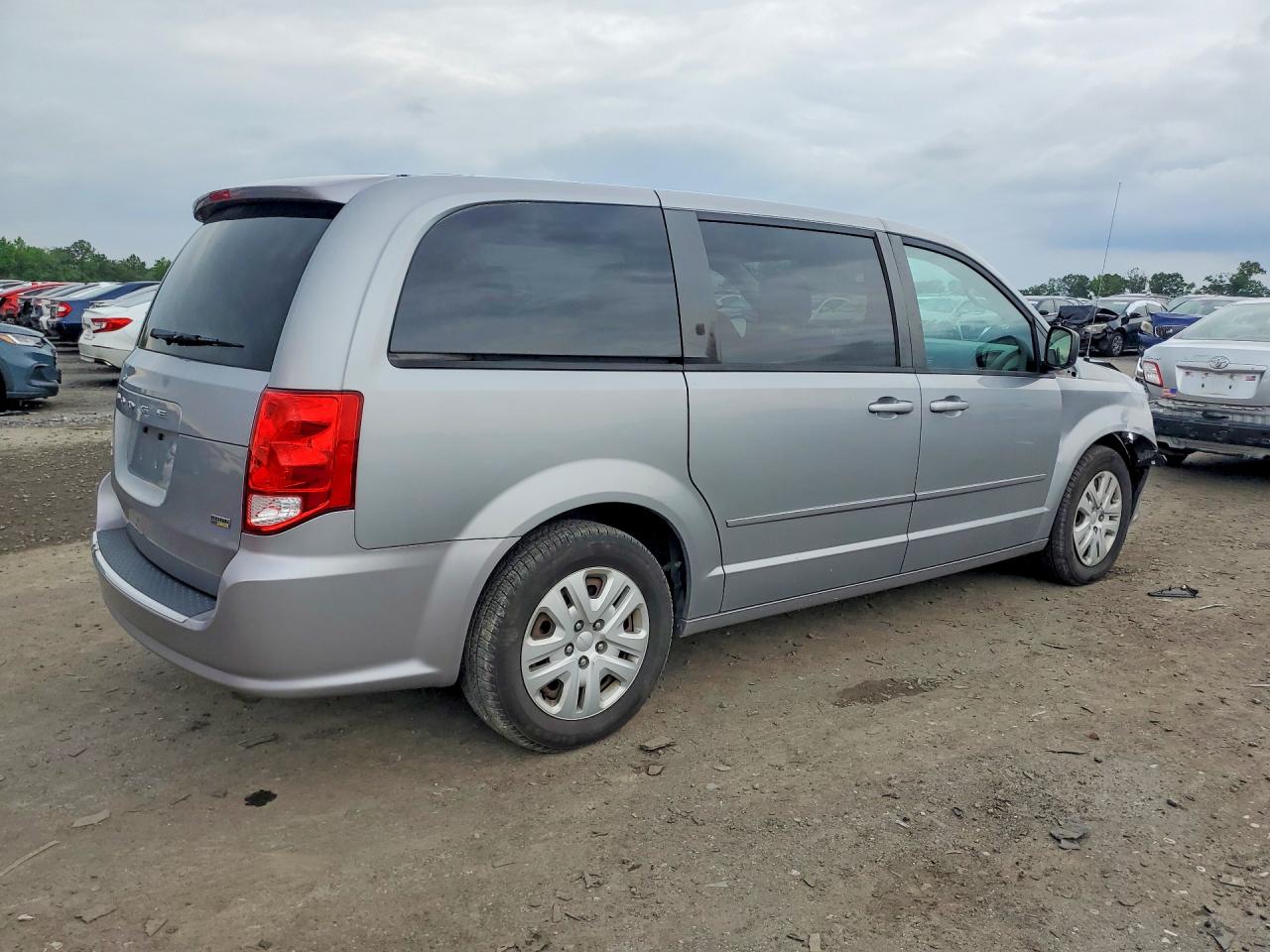 Dodge Caravan Se