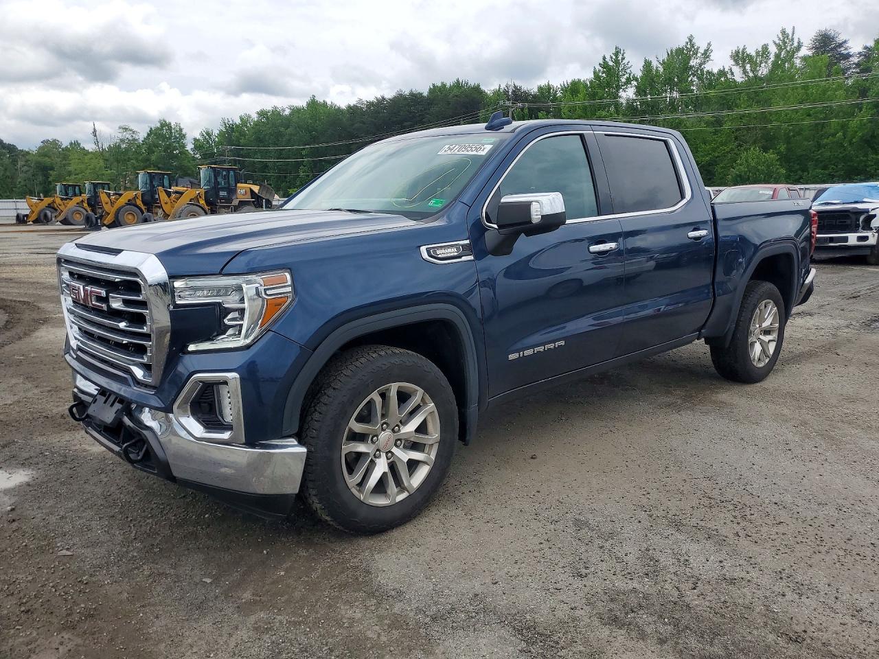 Salvage GMC Sierra Image