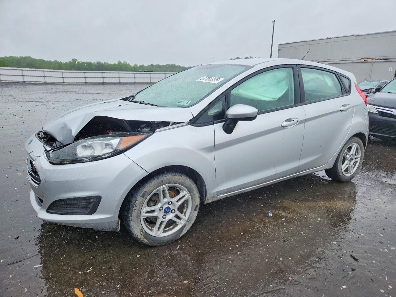 Salvage Ford Fiesta Image