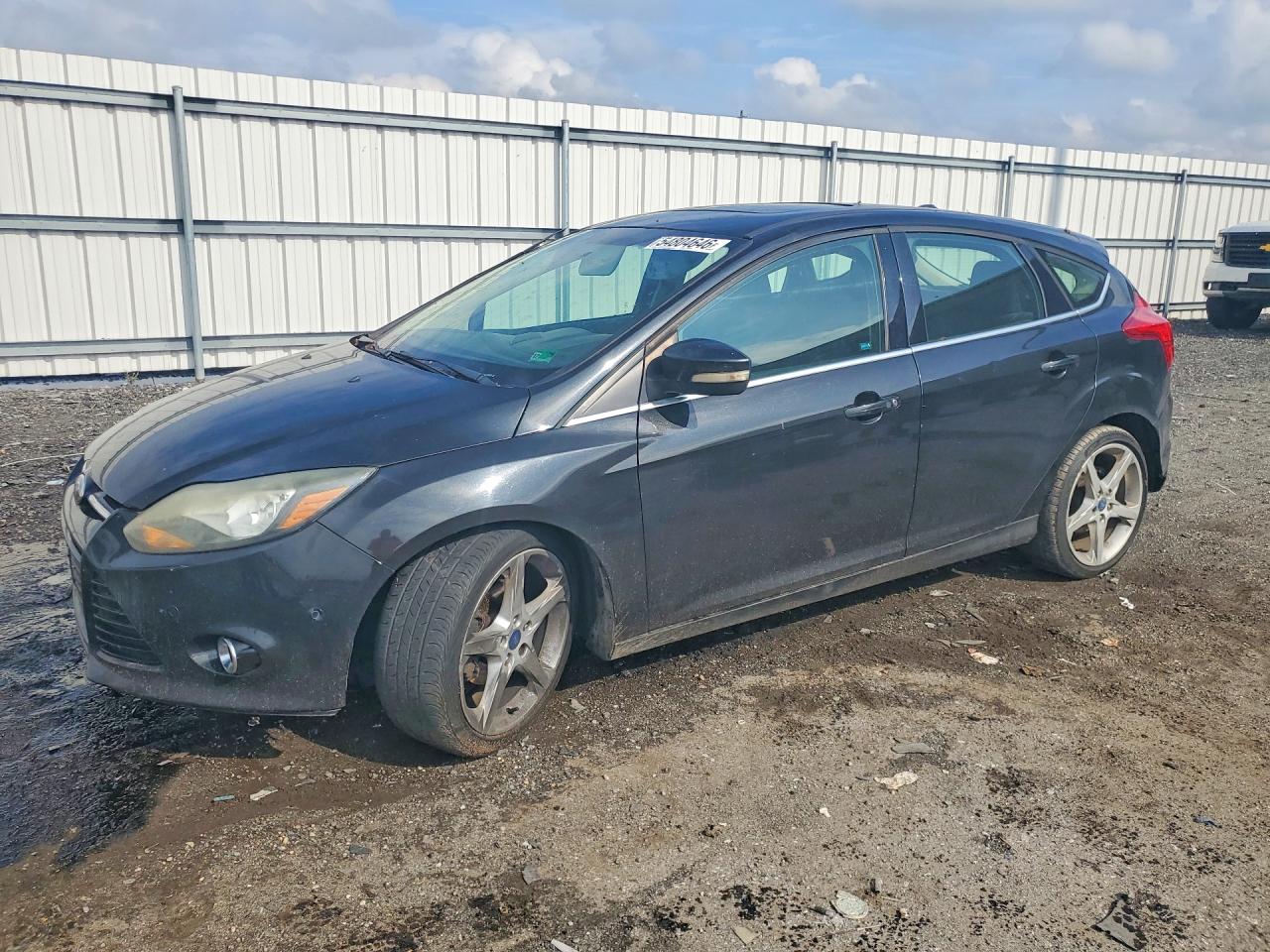 Salvage Ford Focus Image