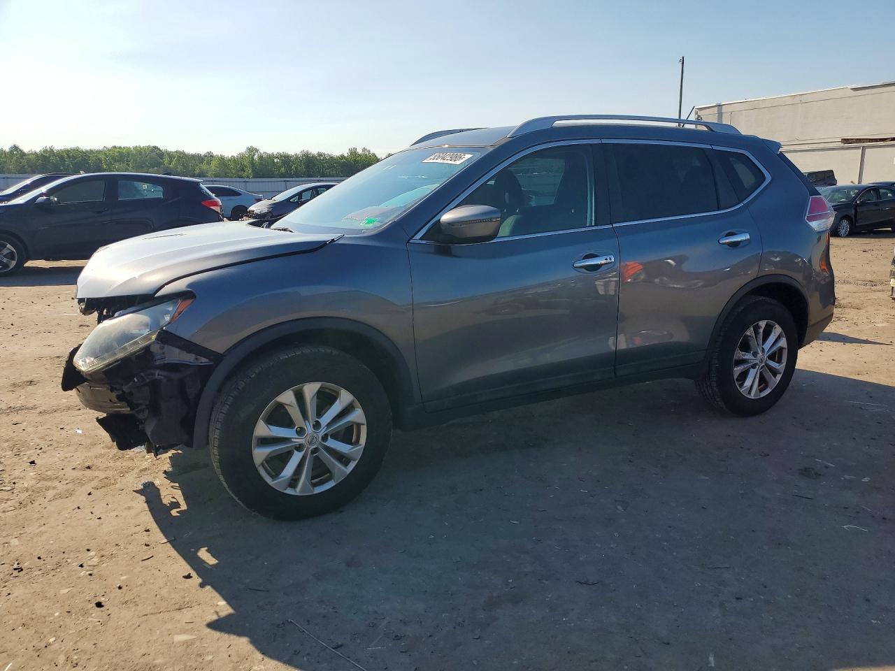 Salvage Nissan Rogue Image