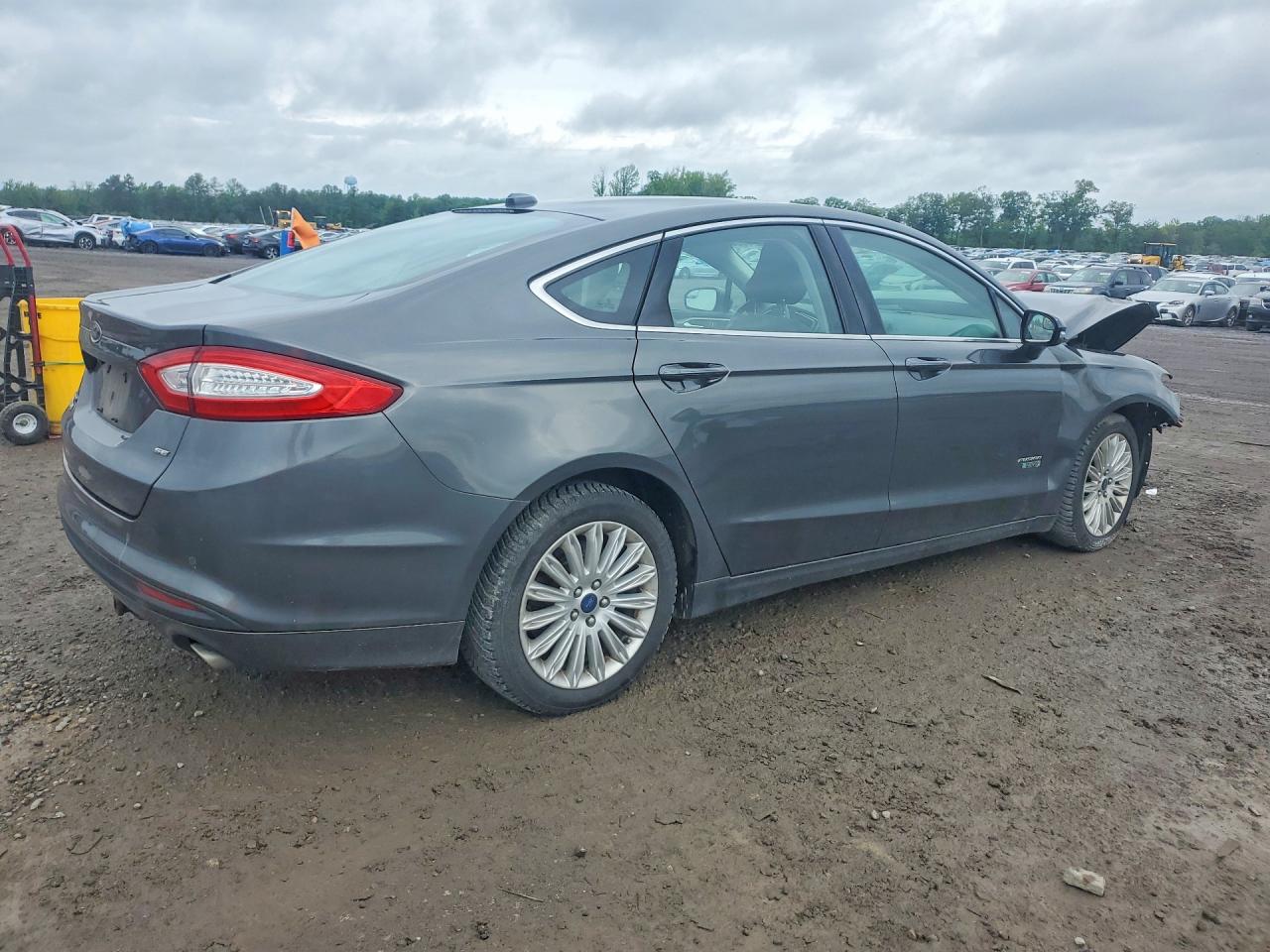 Ford Fusion Se Phev