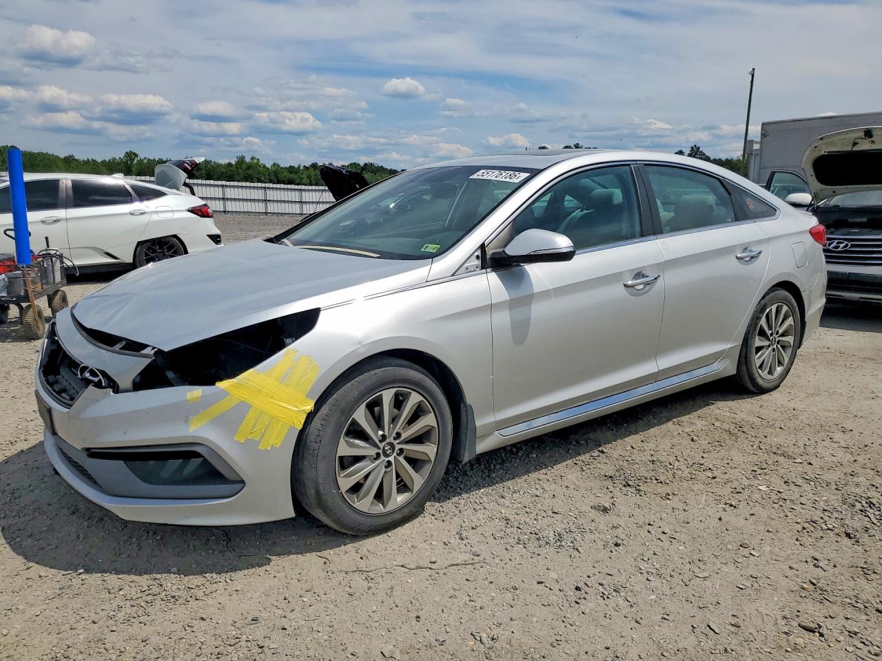 Salvage Hyundai SONATA Image