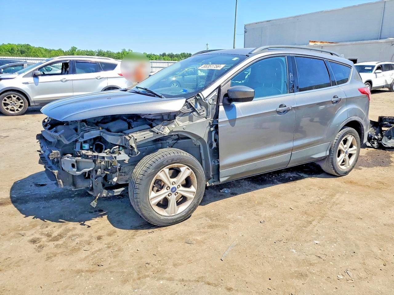 Salvage Ford Escape Image