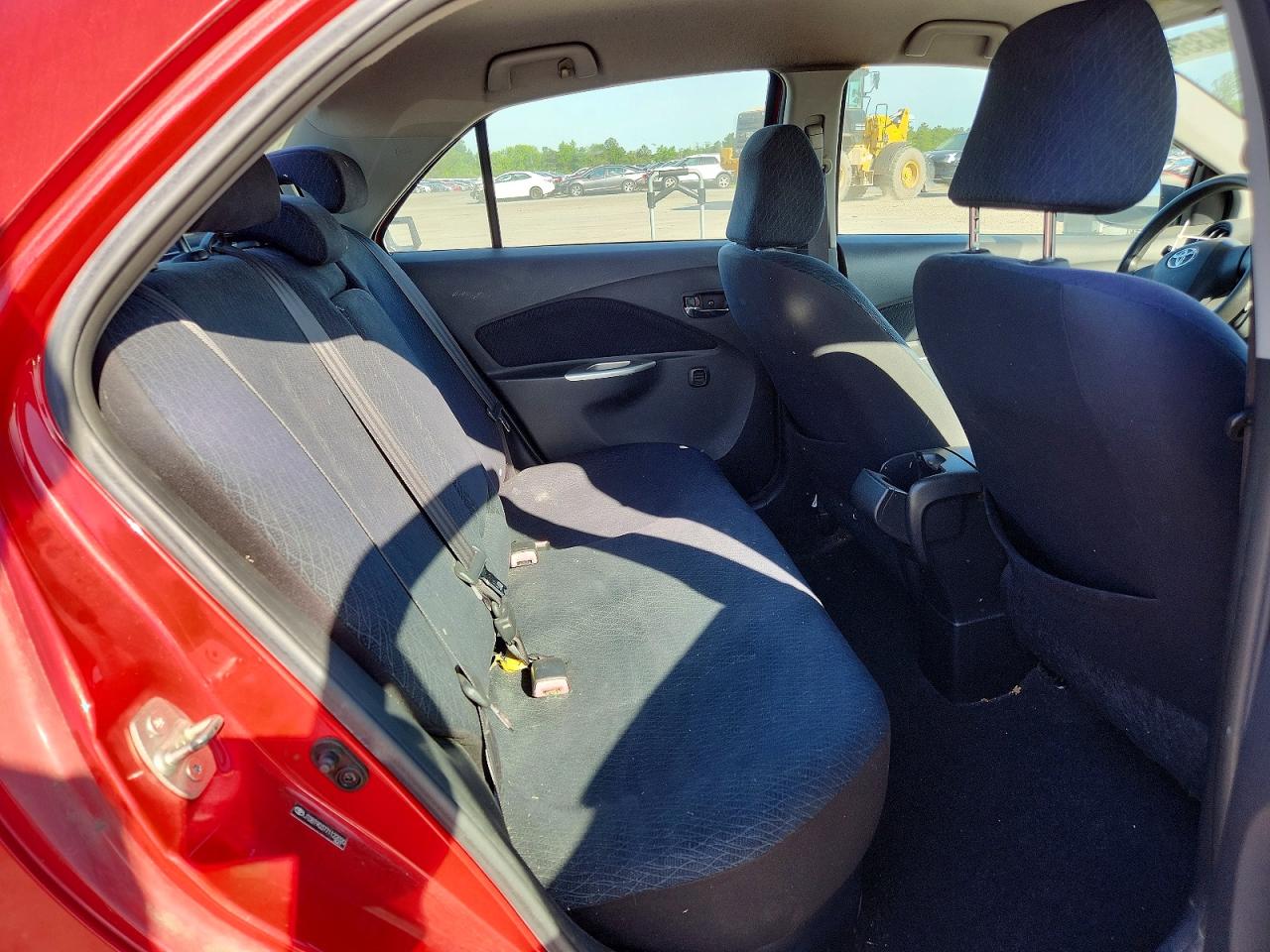 Toyota Yaris Base